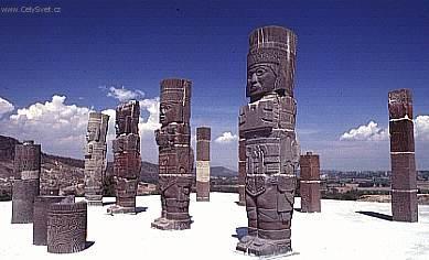 Foto: Mexiko-Tula - Kamenní bojovníci
