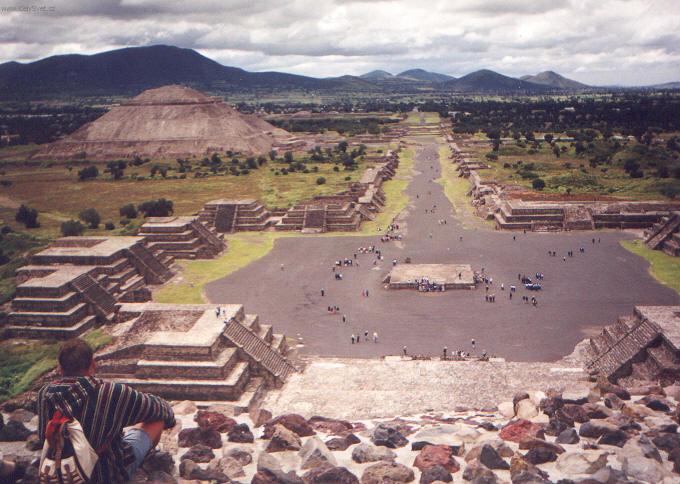 Foto: Mexiko-Ulice Mrtvých