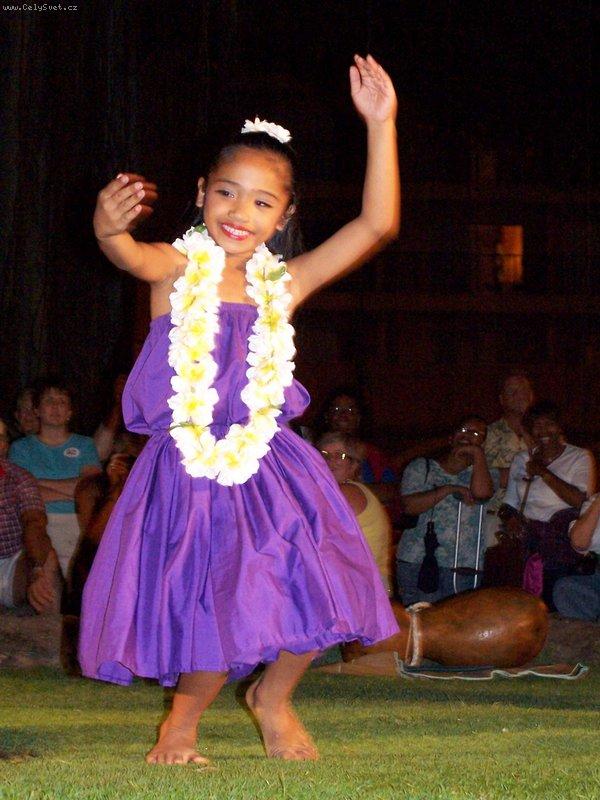 Foto: Malá tanečnice-Waikiki Beach, Havaj