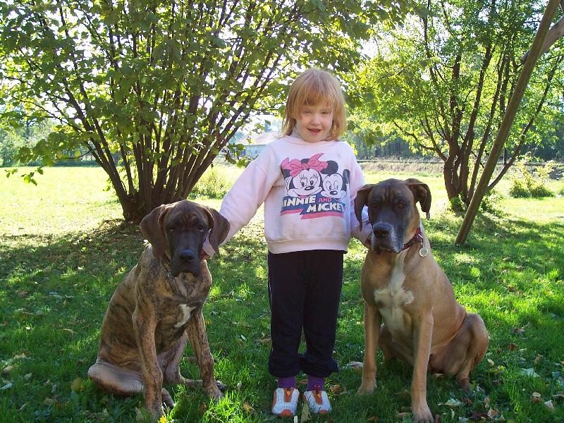 Foto: svatá trojice-dcera 4,5 roku a její paráci