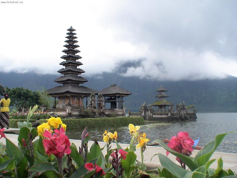 Foto: Chrám Puru Ulun Danu - Bali