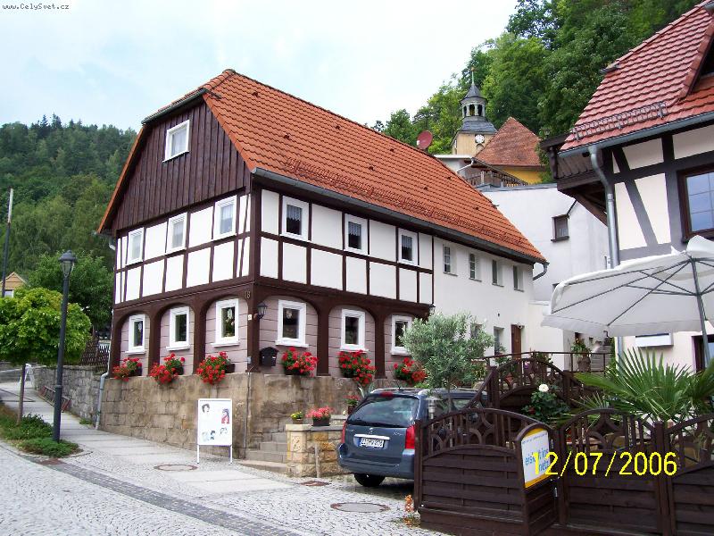Foto: Kurort Oybin-Nádherné domy v centru města
