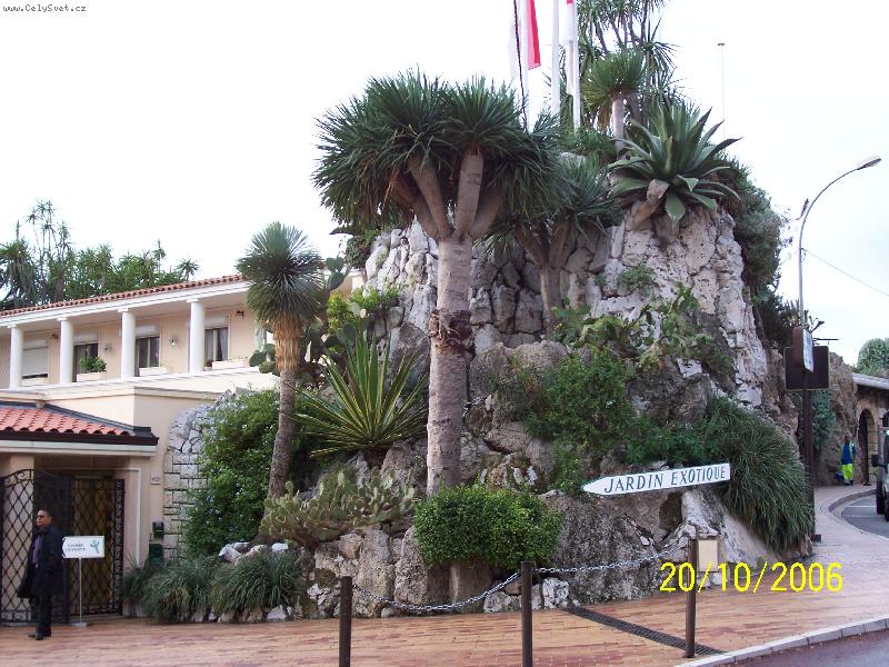 Foto: Monako-Vchod do Exotických zahrad.