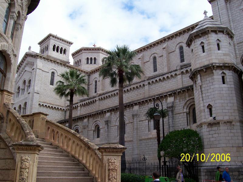 Foto: Monako-Katedrála kde odpočívají monacká knížata.