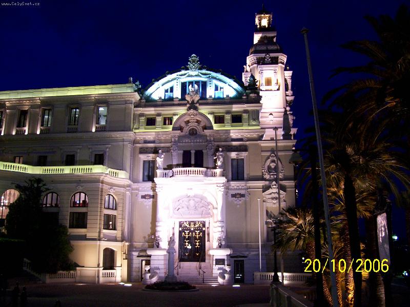 Foto: Monako-Světoznámé casino v Monte Carlu.