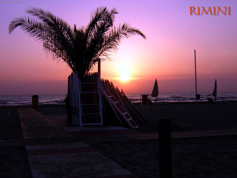 Foto: Východ slunce v RIMINI-Východ slunce v 4:55