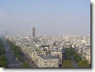 pohled z vítězného oblouku