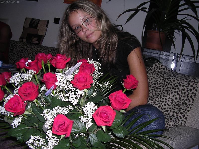 Foto: Růžičky-kytice k 20tinám