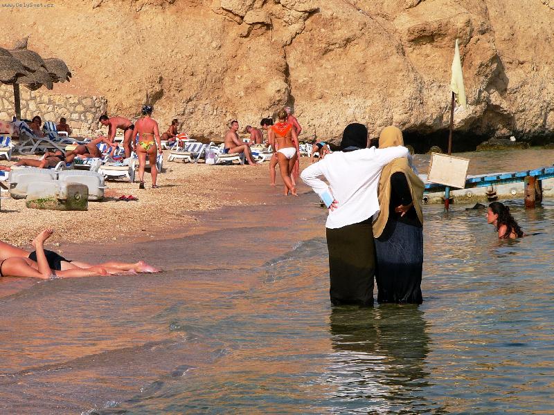 Foto: Střet kultur-dovolená v Egyptě