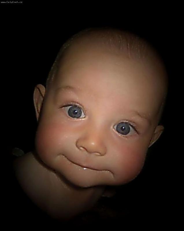 Foto: Matěj-Matěji Matěji proč Tě holky nechtěji:o) Matějiček můj nejmilejší...