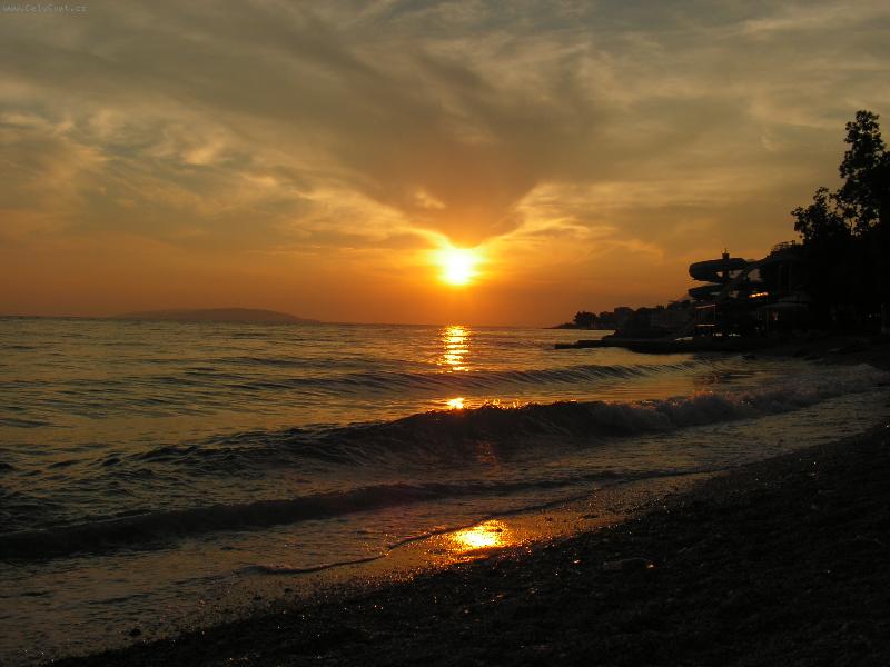 Foto: Západ slunce -Gradac