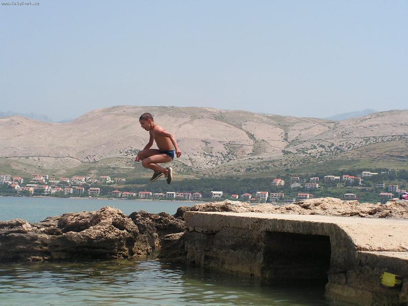 Foto: hurrraaa do vody-na ostrove pag