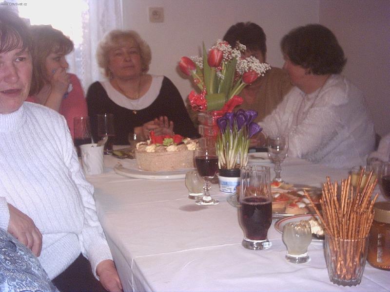 Foto: krásná kytka-kytka k šedesátinám