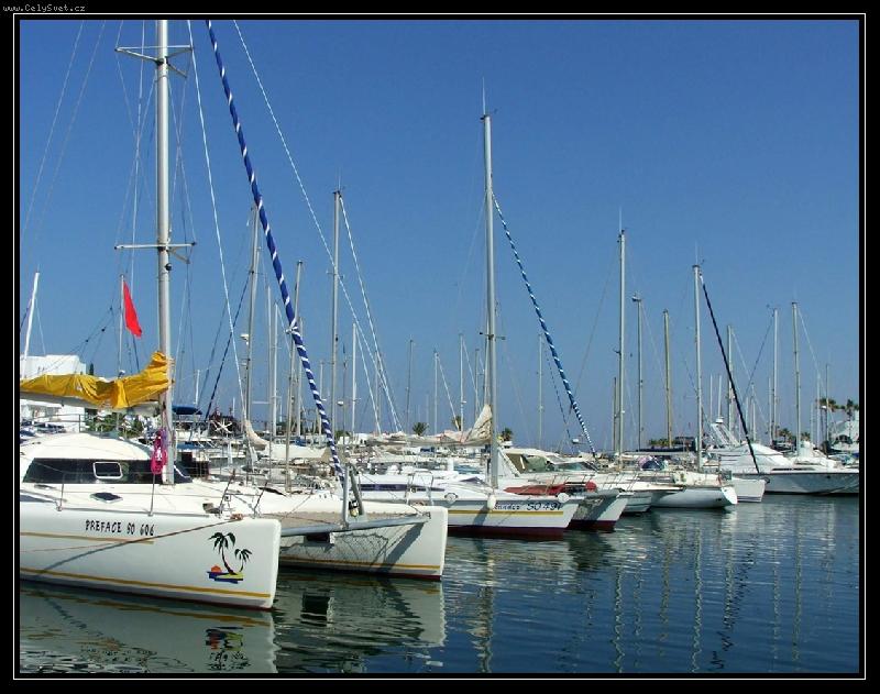 Foto: v přístavu