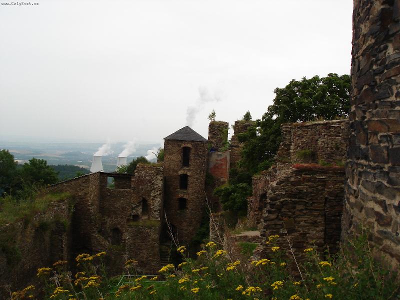 Foto: minulost / současnost-minulost / současnost