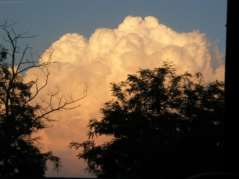 Foto: Velký mrak