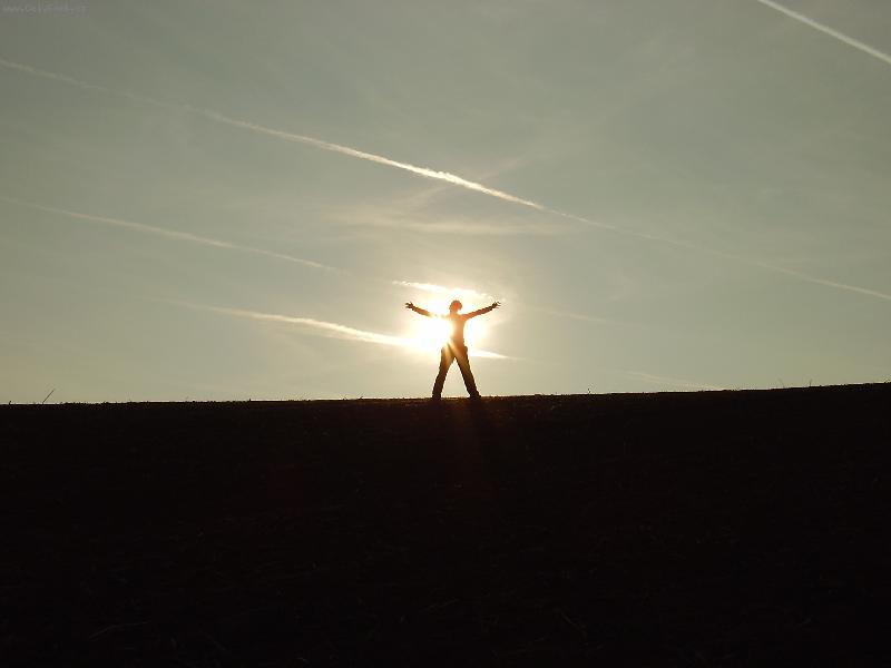 Foto: blesk z �ist�ho nebe