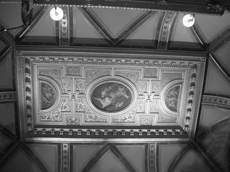 Foto: Strop vídeňské Opery