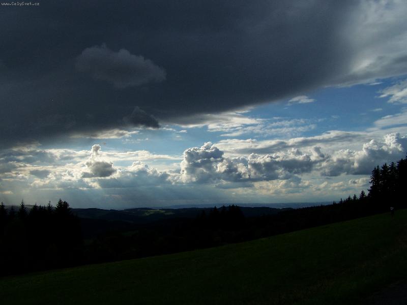 Foto: Pod pe�inou-Beskydy