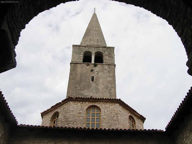 Foto: Věž kostela-Poreč