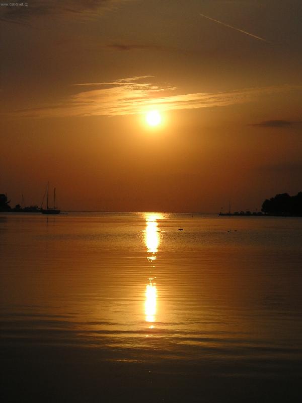 Foto: západ slunce v Poreči