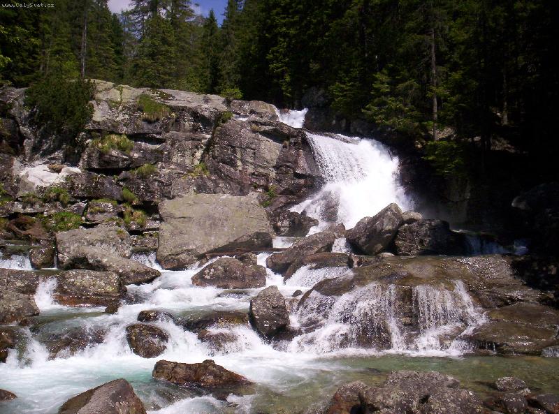 Foto: mini vodopádek-krása