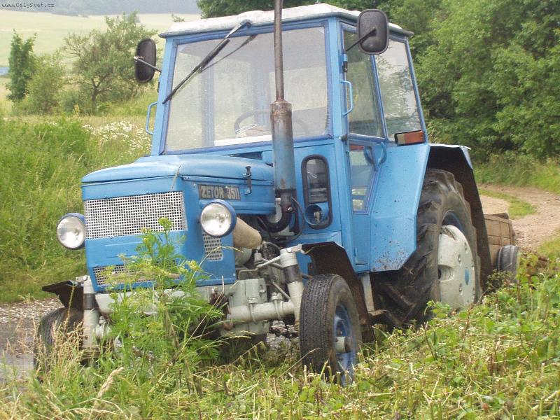 Foto: Čekání na taxíka bylo marné-Naše doprava