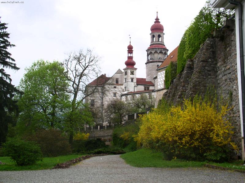 Foto: ..náchodský zámeček vršku kulatýho...