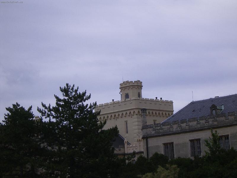 Foto: záhadná věžička