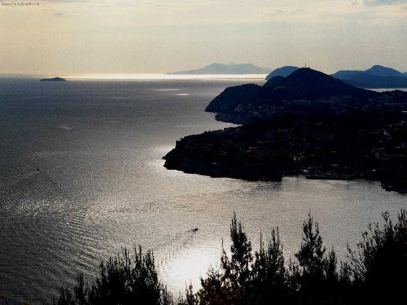 Foto: Soumrak nad Černou Horou