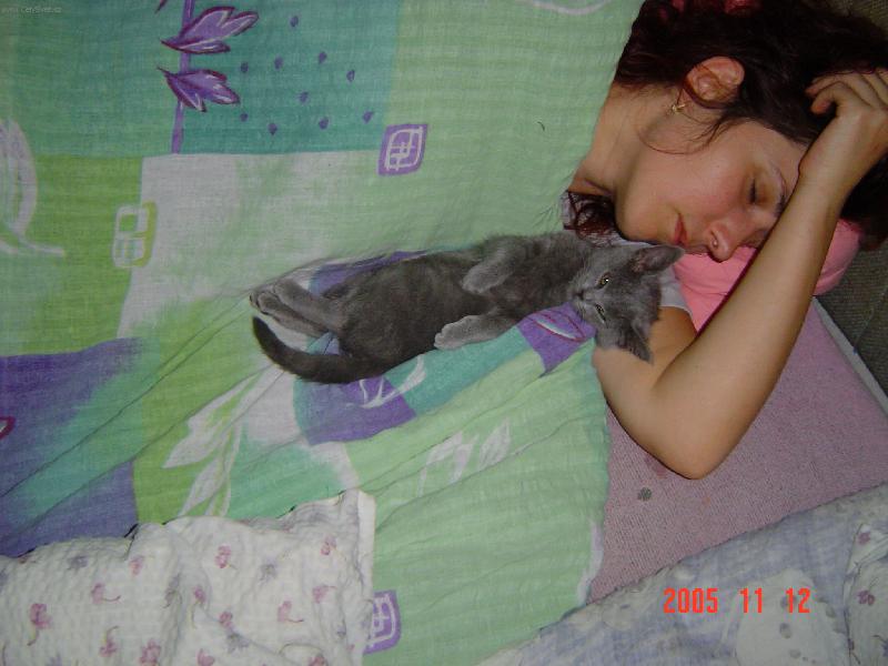 Foto: Sendy.....-hej chlapče nechmě spat,jo??