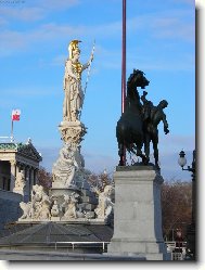 Před víděňským Parlamentem