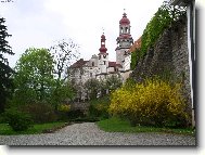 ..náchodský zámeček vršku kulatýho...