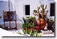 Zátiší s obrazem.