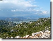 Výhled na skadarske jezero