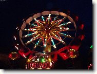 ,,A přece se točí"