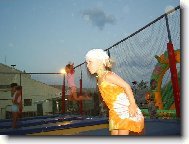 ...tak ještě trochu soustředění a budu výš než ta vedle