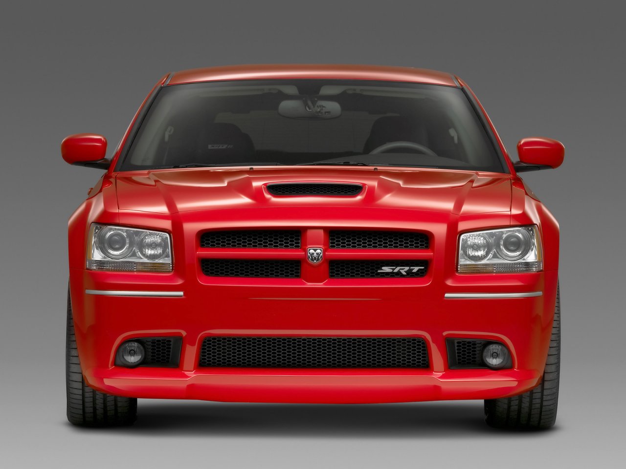 Foto: Dodge Magnum SRT8 Front (2008)