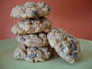 Recept online: Koláčky se skořicí: Koláčky se skořicí ,rozinkami a cukrovou polevou