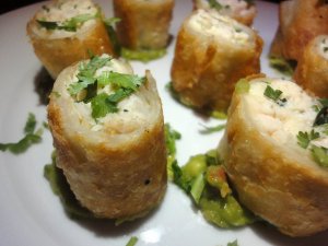 Recept online: Plněné tortilly: Tortily plněné zeleninou, vejcem a sýrem feta