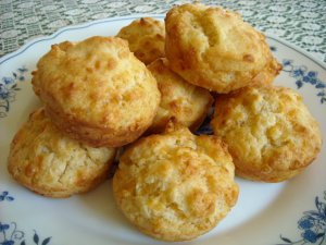 Recept online: Sýrové vdolečky: Lehoučké pikantní sýrové vdolečky