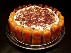 Recept online: Tiramisu s citrónem a fíky: Známý italský dezert v netradiční obměně - s citrónovým krémem a sladkými čerstvými fíky